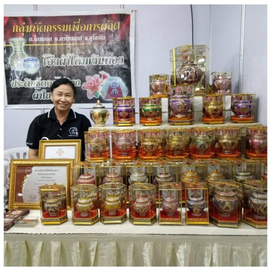 โอ่งผ้าไหมเงินทองละออจิตร ขนาดใหญ่ - Image 3