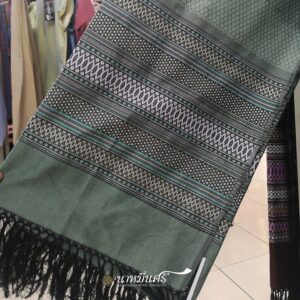 ผ้าซิ่น สีเขียวเทา ตรา นาหมื่นศรี