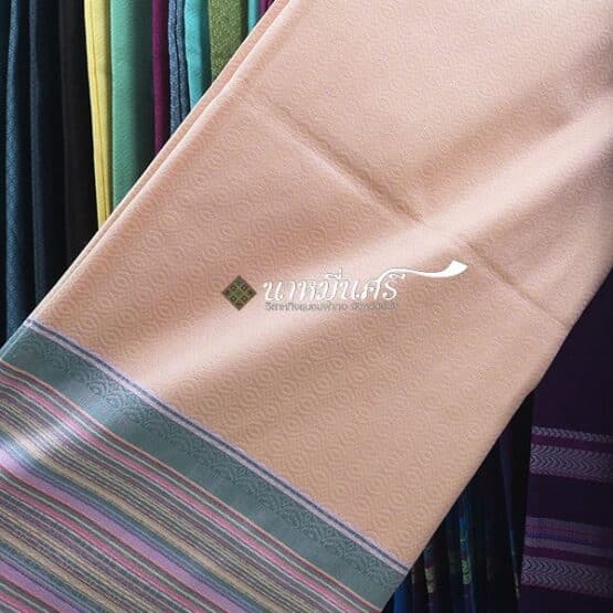 ผ้าซิ่น สีโอรส ตรา นาหมื่นศรี