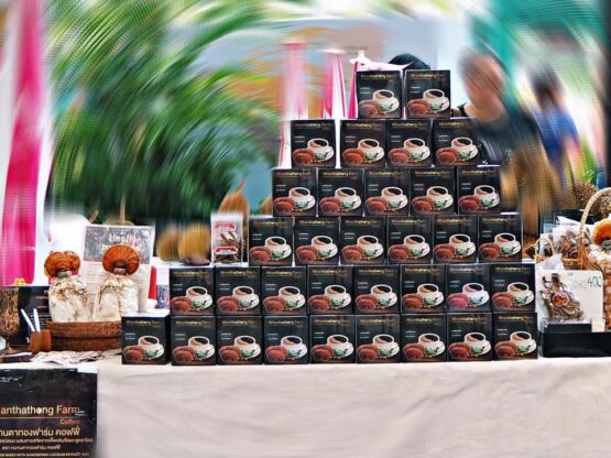 Lingzhi Coffee contains 10 sachets (15 g.) @ Nam Ta Thong Farm Community Enterprise - Image 5