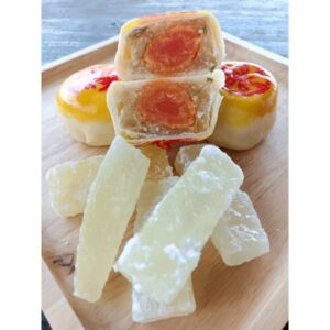 Thal Bean Cake, Wax Gourd with Salted egg, (Khanom Baan Aom)