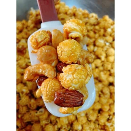 Popcorn caramel, less sweet, 120 g. (Khanom Baan Aom) - Image 2